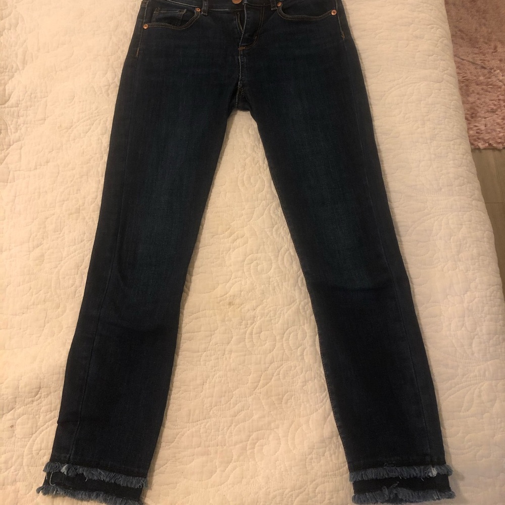 Cute fringe ankle jeans